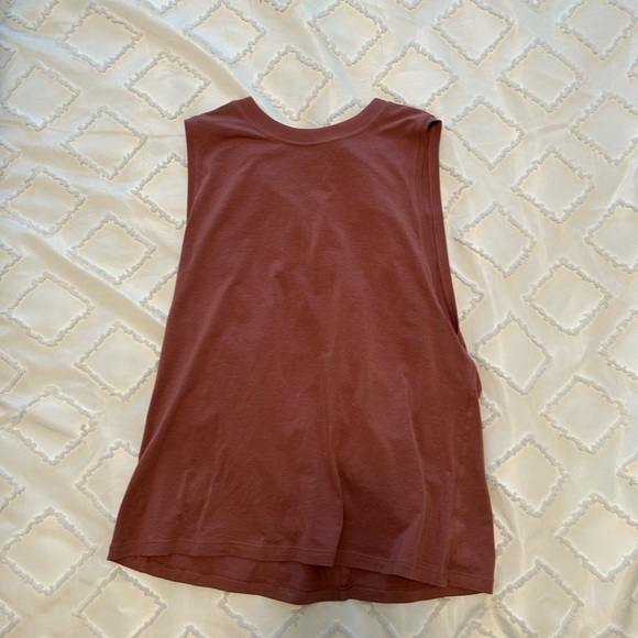 Lululemon Tank - Picture 2 of 3